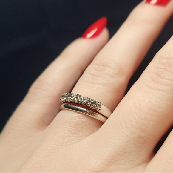 Wedding / Anniversary Ring Set - Picture 6 of 16